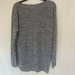Oversized gray shirt long sleeve medium
